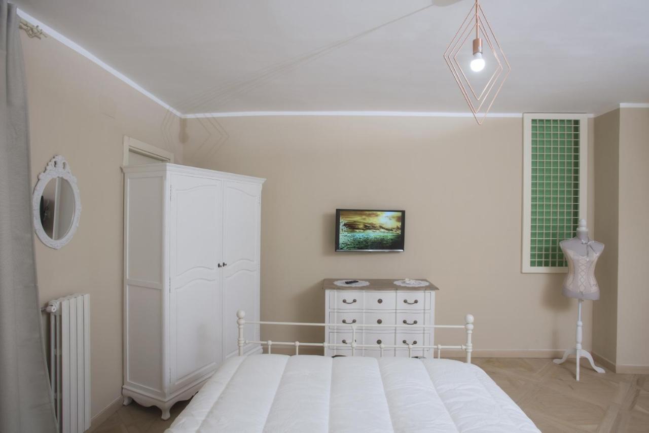 Piazza Dante Suites By Wonderful Italy Naples Luaran gambar