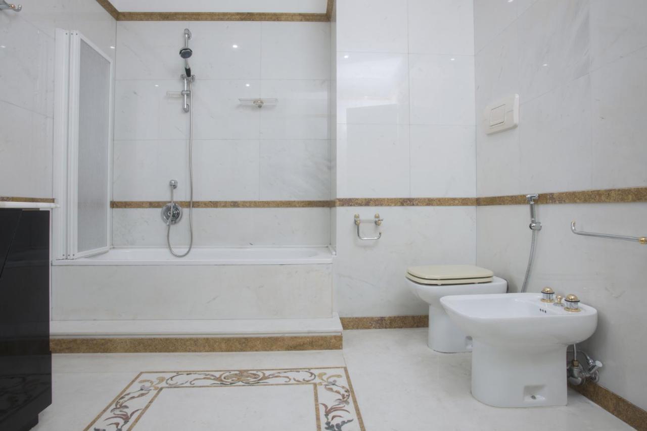 Piazza Dante Suites By Wonderful Italy Naples Luaran gambar